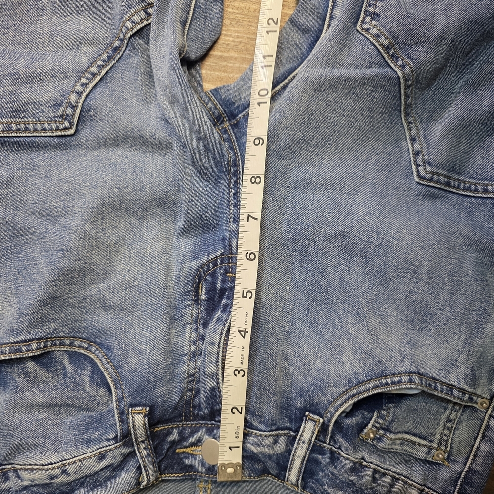 SHEIN Light Blue Wide Leg Jeans - Picture 4 of 9